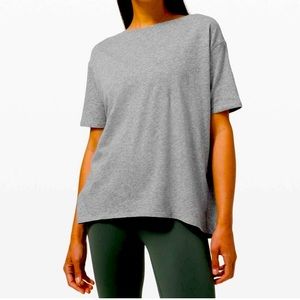 Lululemon back in action short top, size 2